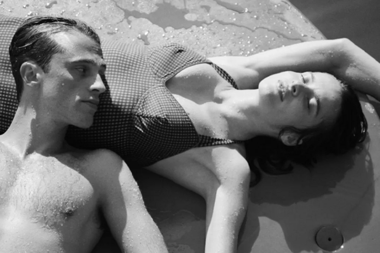 Tandem - L'ÉTRANGER