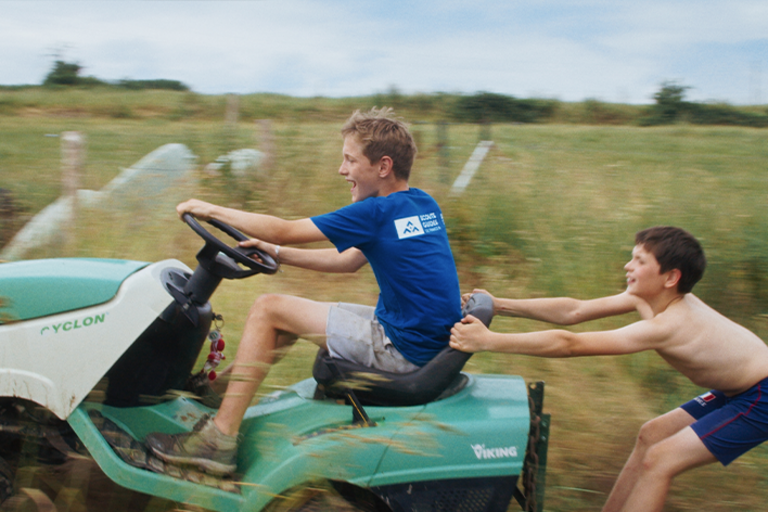 Tandem - UN ÉTÉ À LA FERME - L'ÂGE D'OR