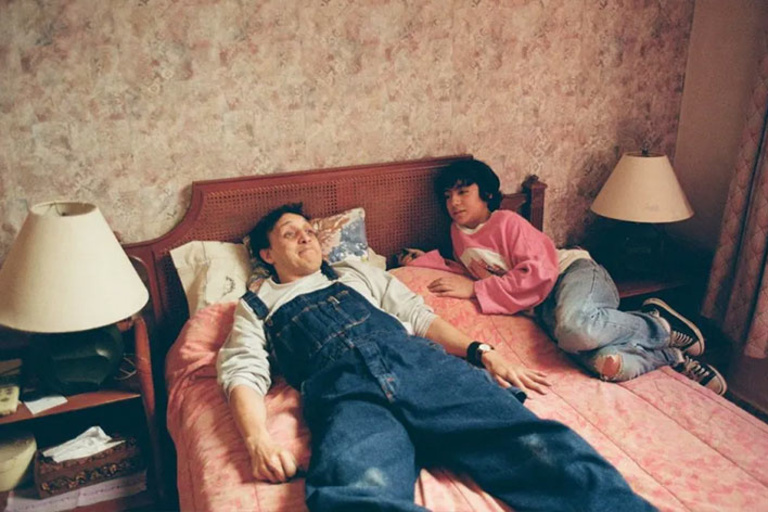 Tandem - Six mois dans la maison rose et bleue