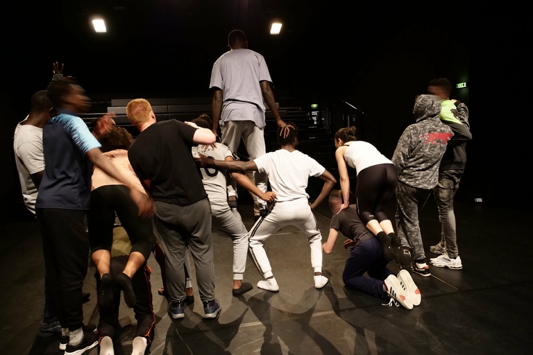 main_title - _1166036.jpg