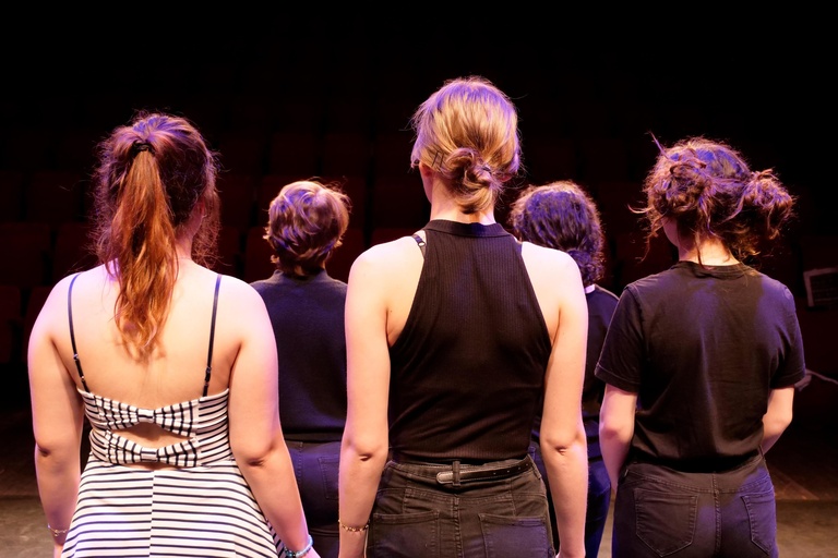 main_title - _1088298.jpg