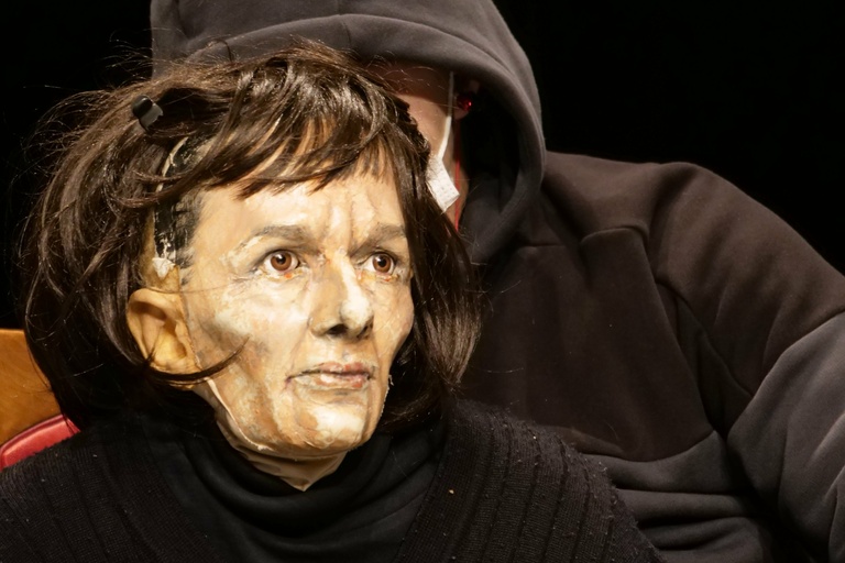 main_title - _1144693.JPG