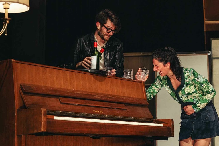 main_title - https---www.ntgent.be-assets-files-productions-Seizoen-23-24-HDT5-IMGL7173_web-c-Michiel-Devijver.jpg