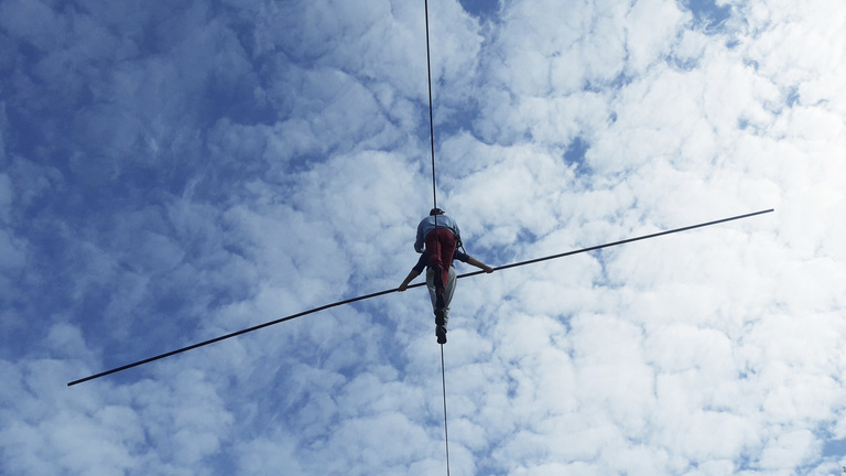 main_title - 006©Mathieu Hibon.jpg