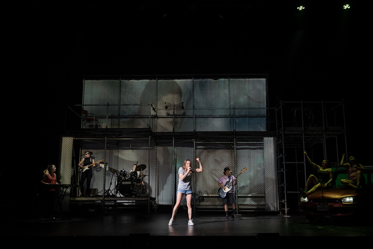 main_title - FAV Los dias afuera de Lola Arias-008-foto Eugenia Kais.jpg .jpg