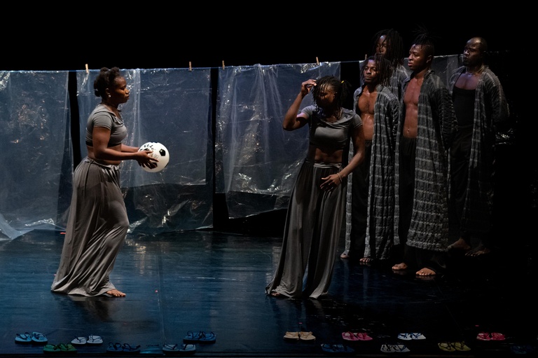 main_title - MRizzotti_Tut24_DesEspoirs_DSC_7400.jpg