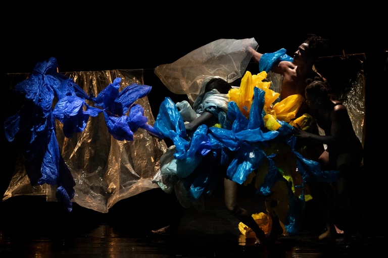 main_title - MRizzotti_Tut24_DesEspoirs_DSC_7402.jpg