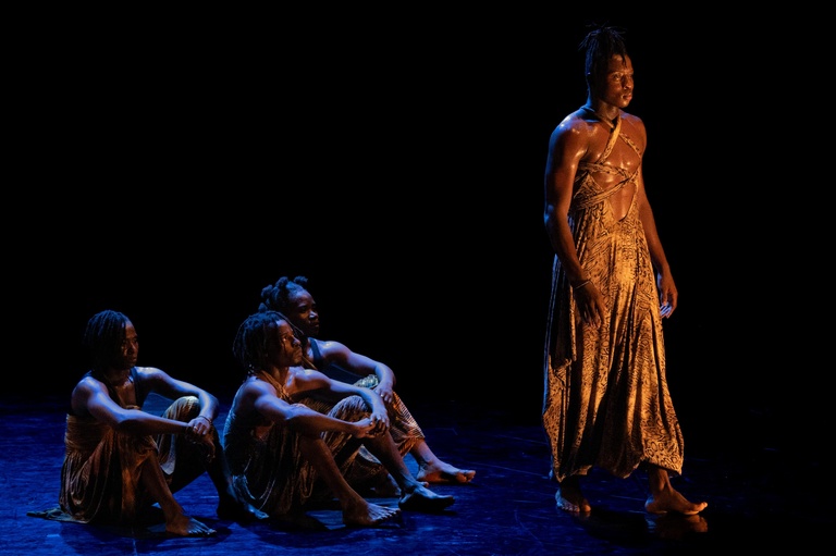 main_title - MRizzotti_Tut24_DesEspoirs_DSC_7440.jpg