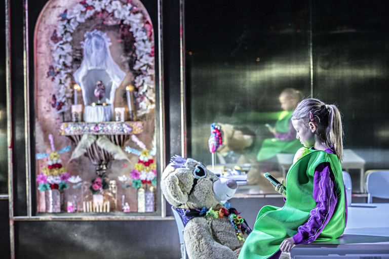 main_title - +++Valentina2┬®JeanLouisFernandez_036.jpg